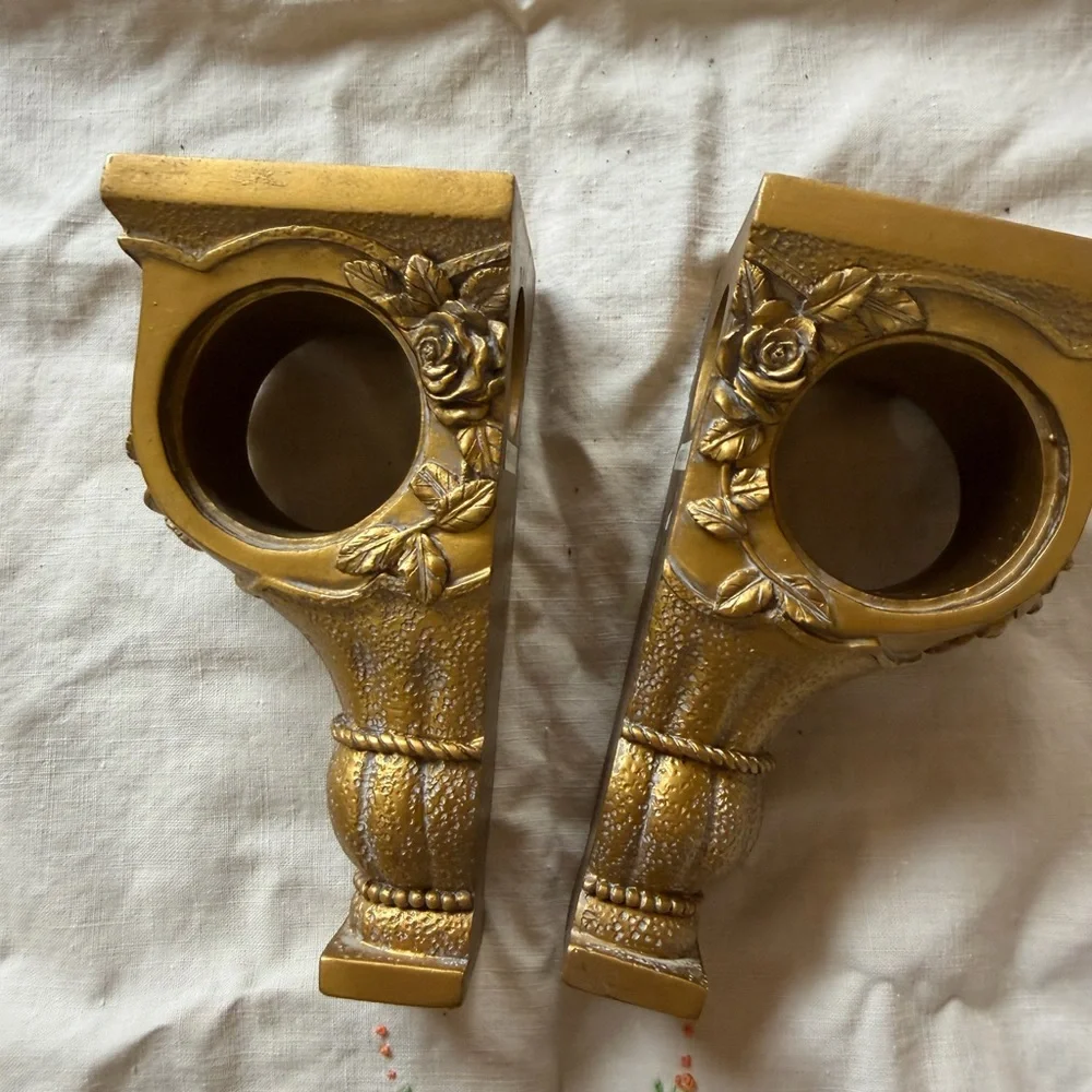 Source Unknown elegant gold